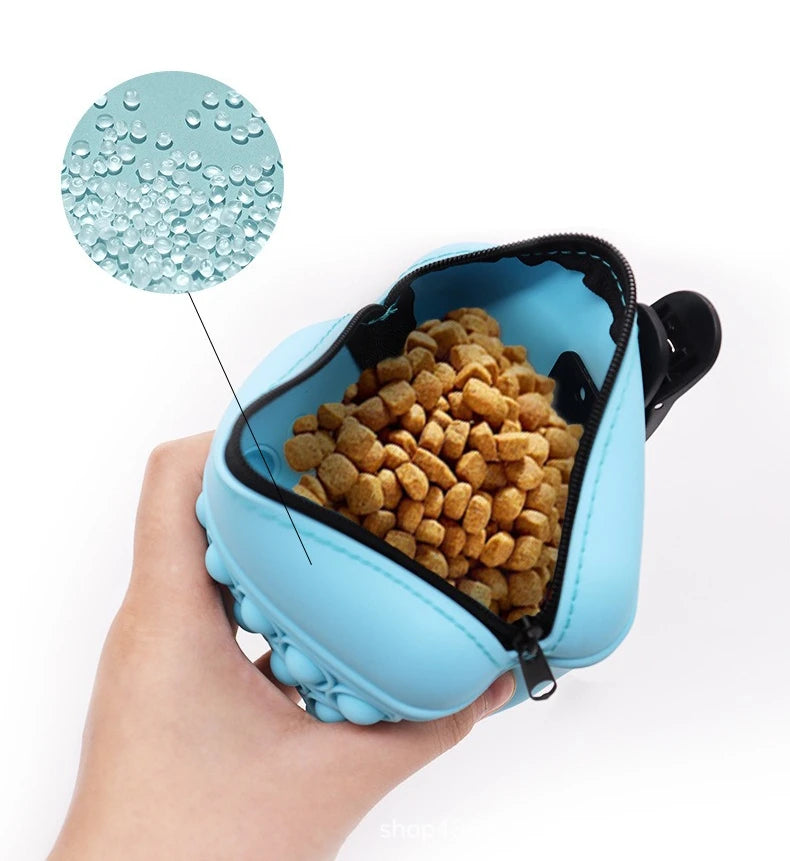 Portable Pet Treat Pouch Silicone Dog Food Bag With Waist Strap