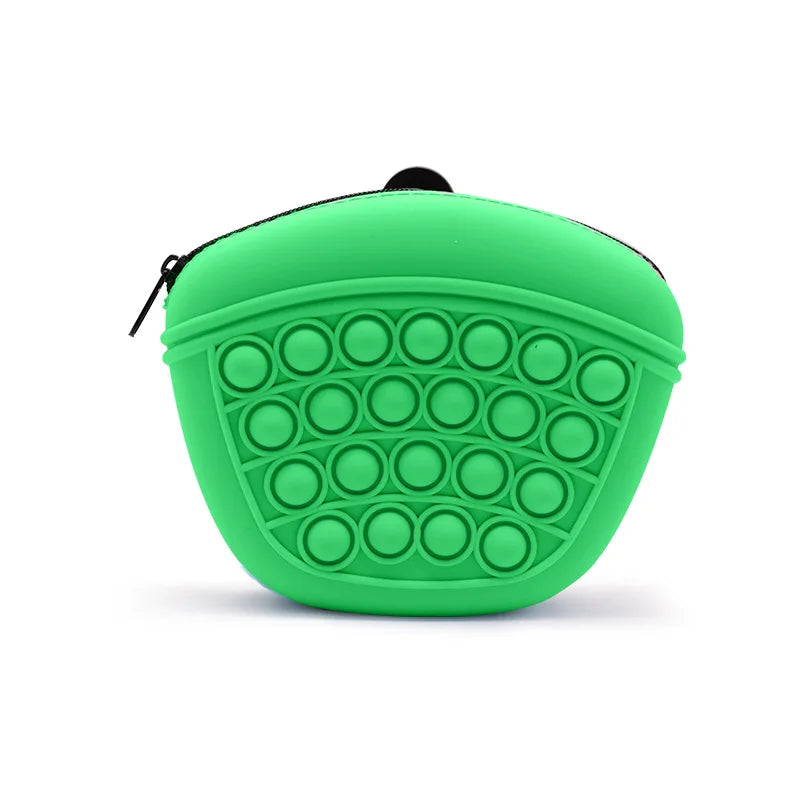 Portable Pet Treat Pouch Silicone Dog Food Bag With Waist Strap